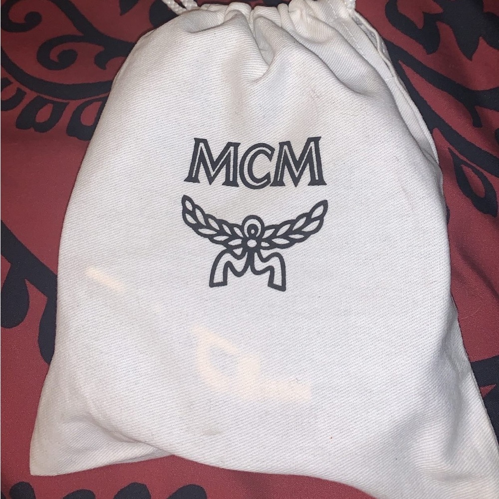 MCM belt brand new & never worn. Reversible